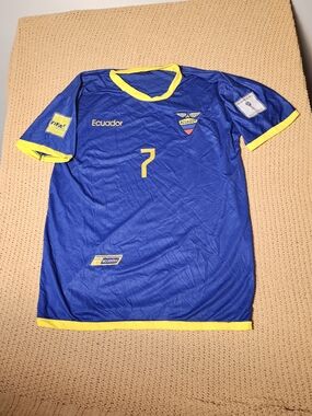 Ecuador national football team's away Jersey Size 42 (Large)